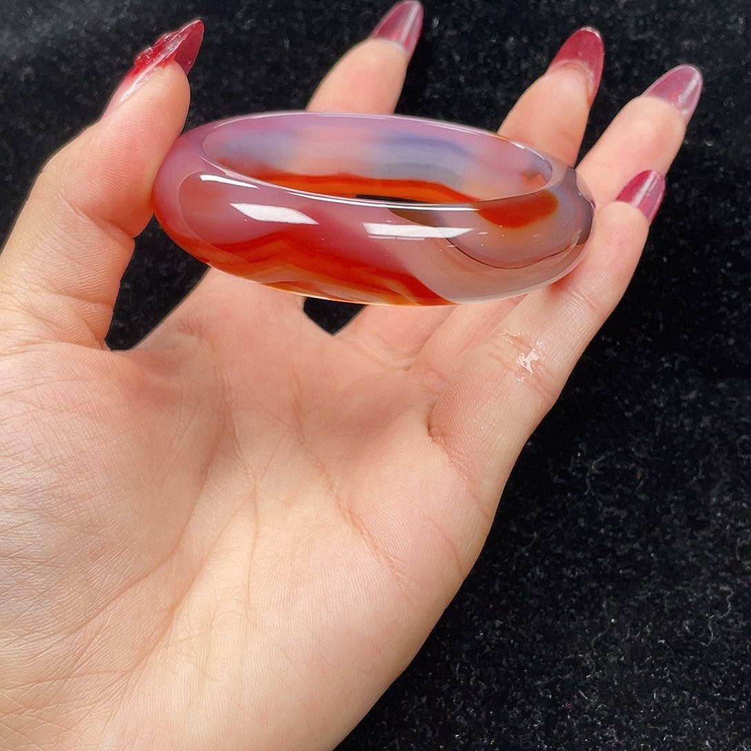 玛瑙/玉髓手镯未镶嵌