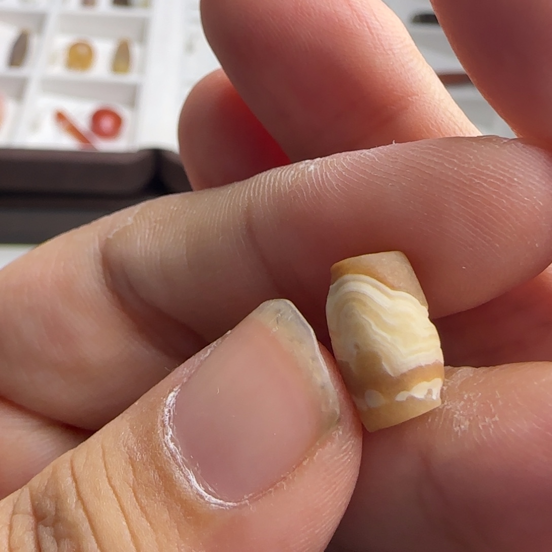 R****玛瑙/玉髓合金珠宝半成品