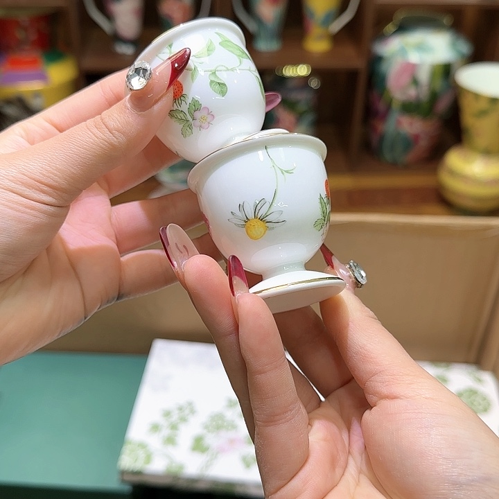 骨瓷实付满10包邮哈