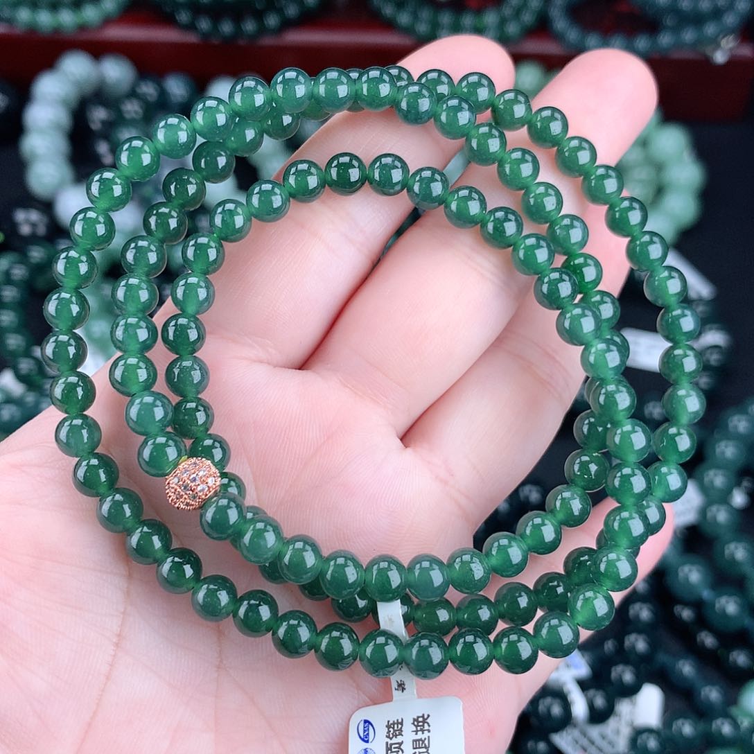 翡翠未镶嵌毛衣链