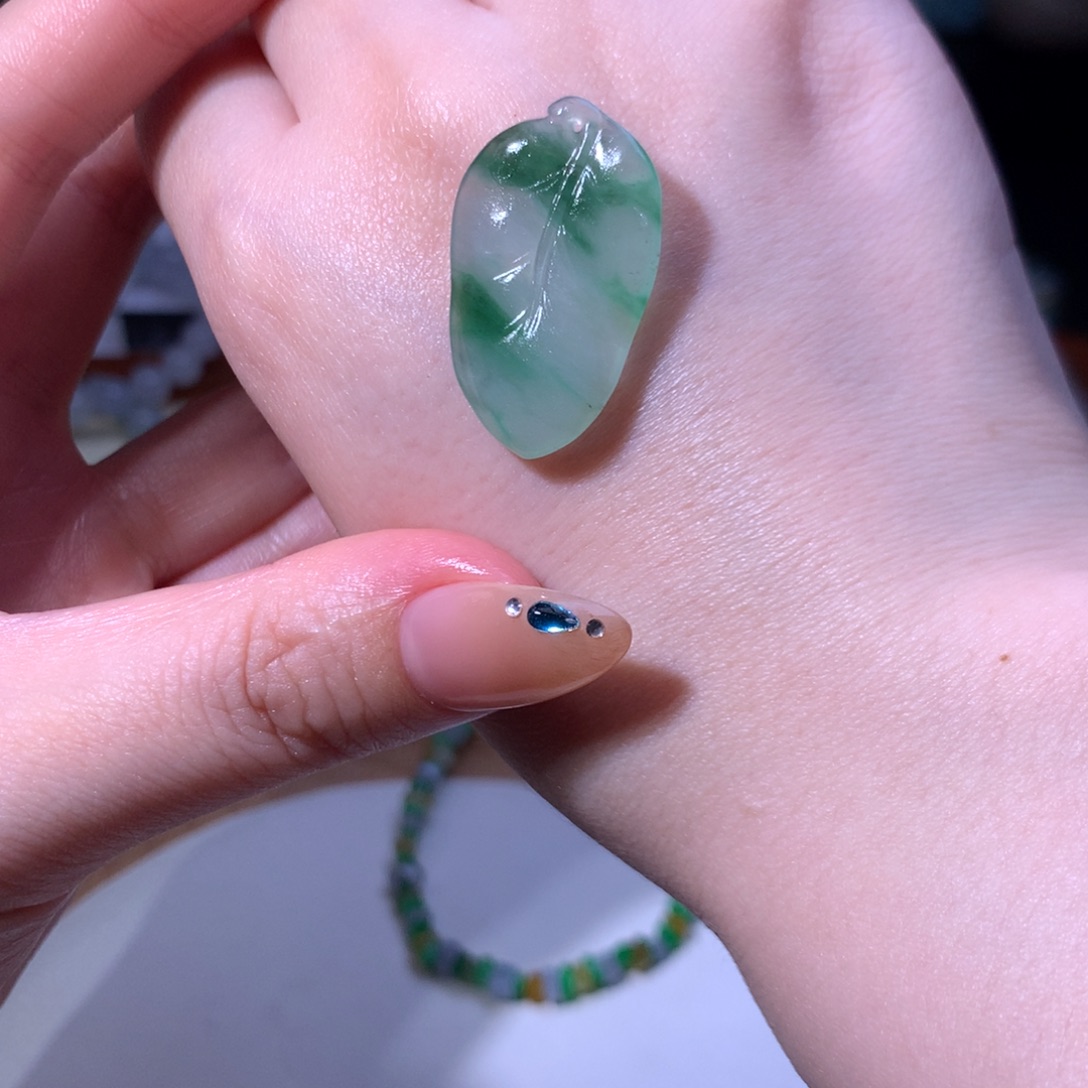 未镶嵌定制翡翠叶子