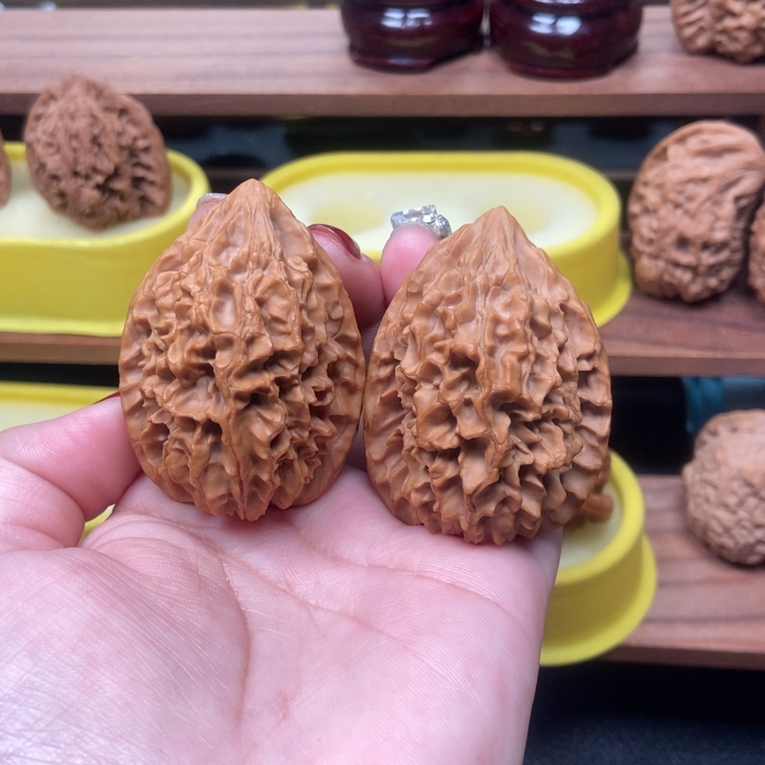 杨***买核桃手串/手链招财鼠