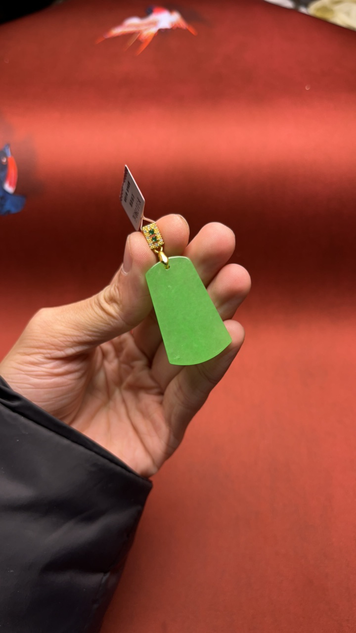 E49翡翠单品吊坠