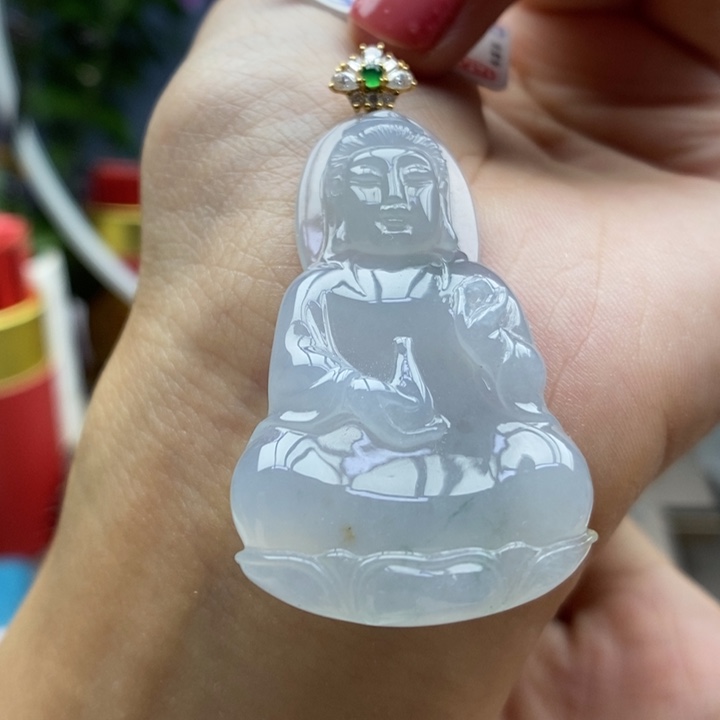 翡翠18K金镶嵌颈饰吊坠22