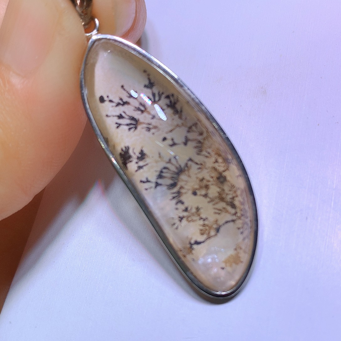 水晶吊坠银S925镶嵌天然水晶