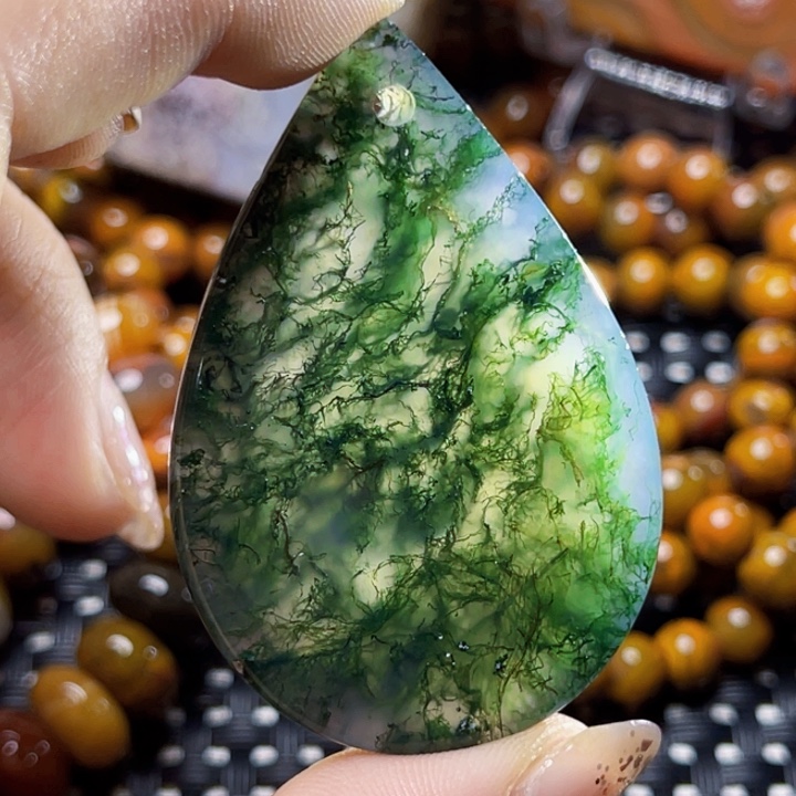 玛瑙/玉髓颈饰未镶嵌向*葵