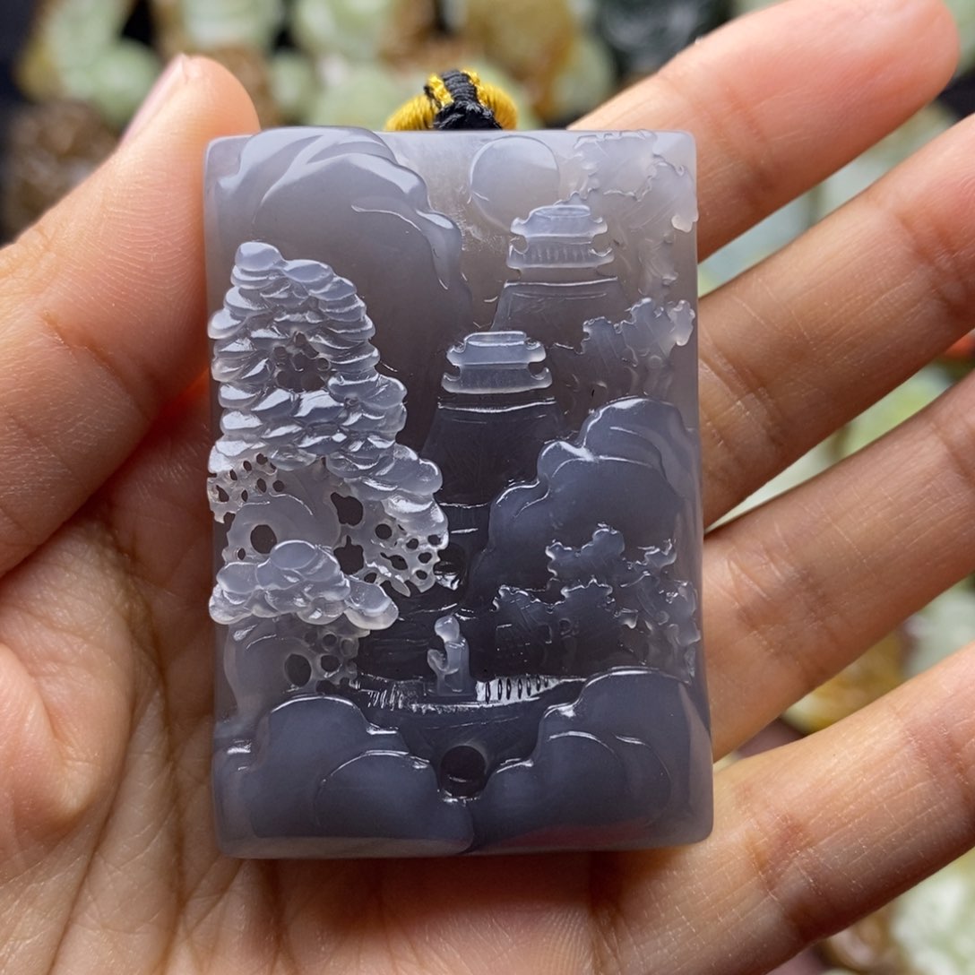 项链未镶嵌和田玉（糖玉）