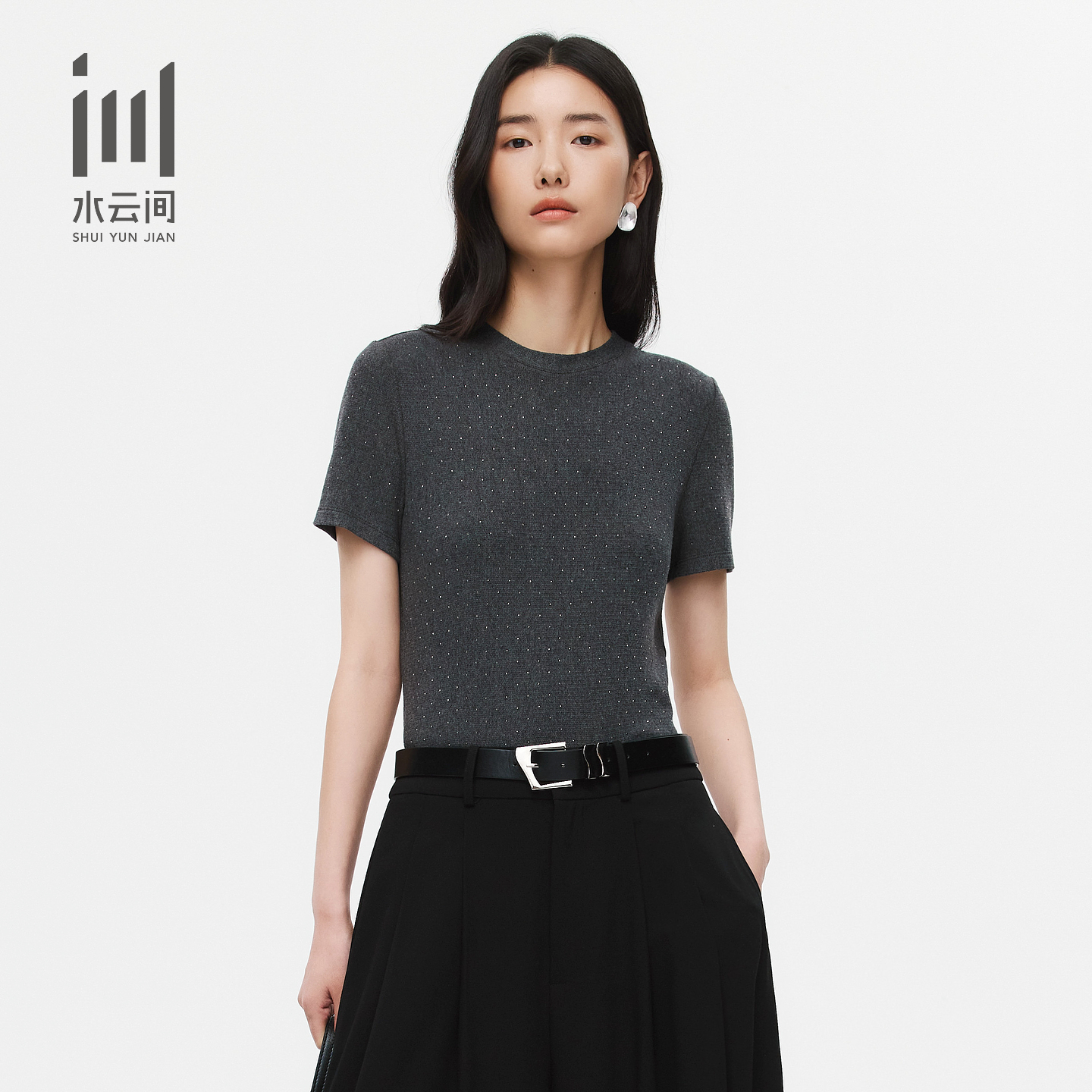 水云间女装圆领套头时尚烫钻设计简约搭T恤26春新款12610310