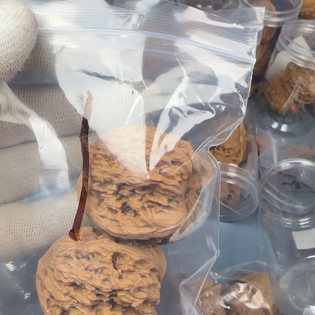 文玩核桃吊坠核桃