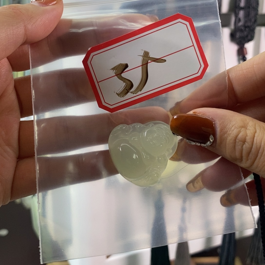 蛇纹石玉颈饰未镶嵌X*35