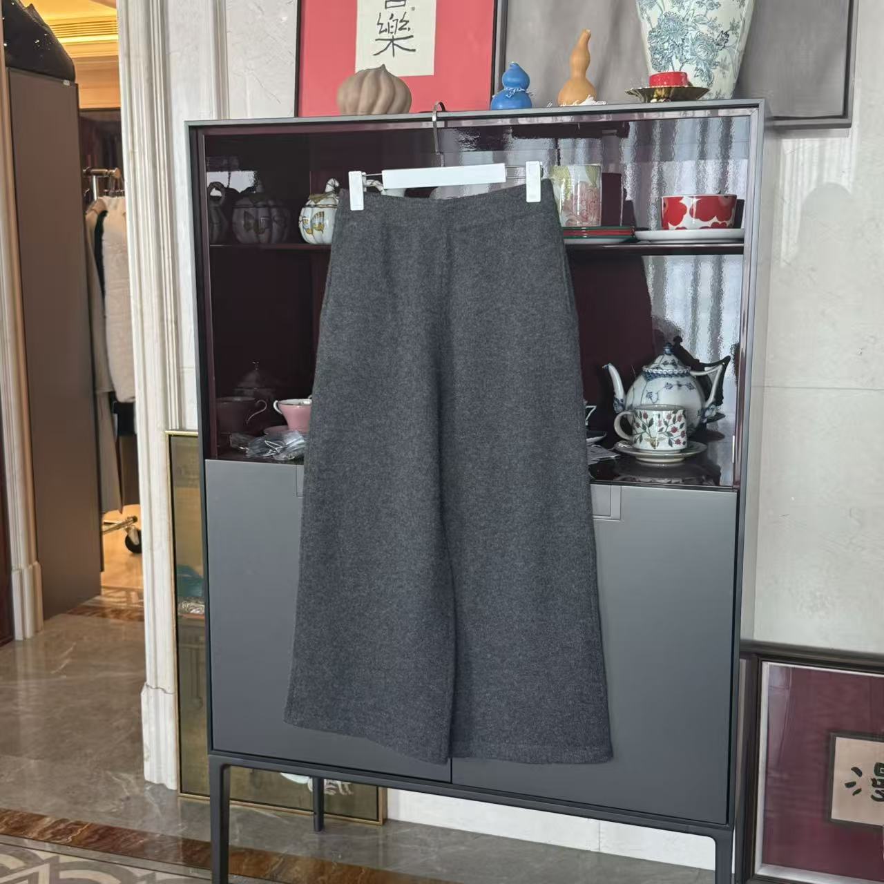 《强缩羊绒裤》MYL2025秋冬云朵羊绒混纺针织休闲裤中腰直筒九分裤