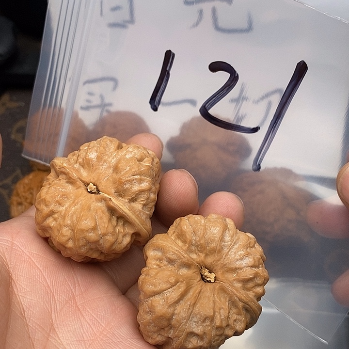 吊坠文玩核桃肥*聪W64949679496469