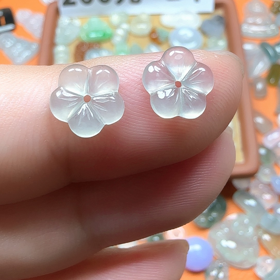 未镶嵌定制翡翠翡翠