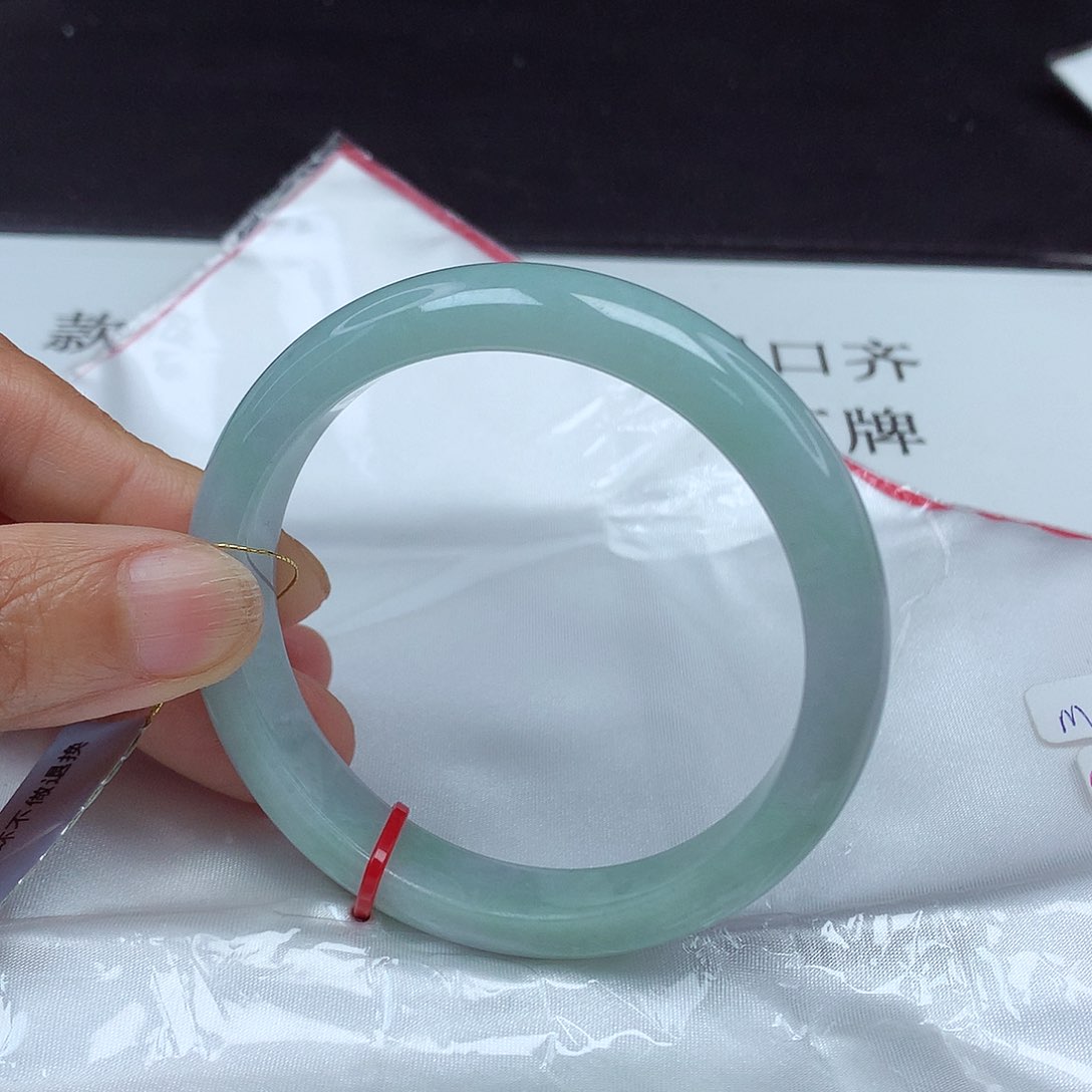 翡翠手镯未镶嵌59圈3720
