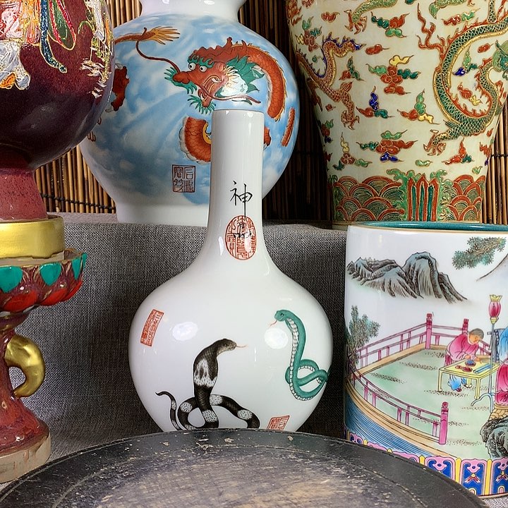 摆件瓷器真的很漂亮的