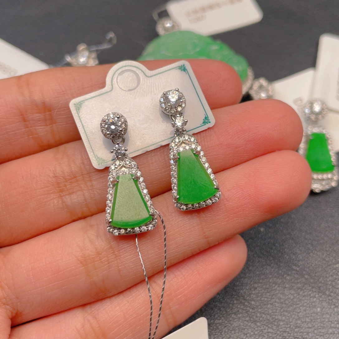 吊坠(不含链)银S925镶嵌翡翠