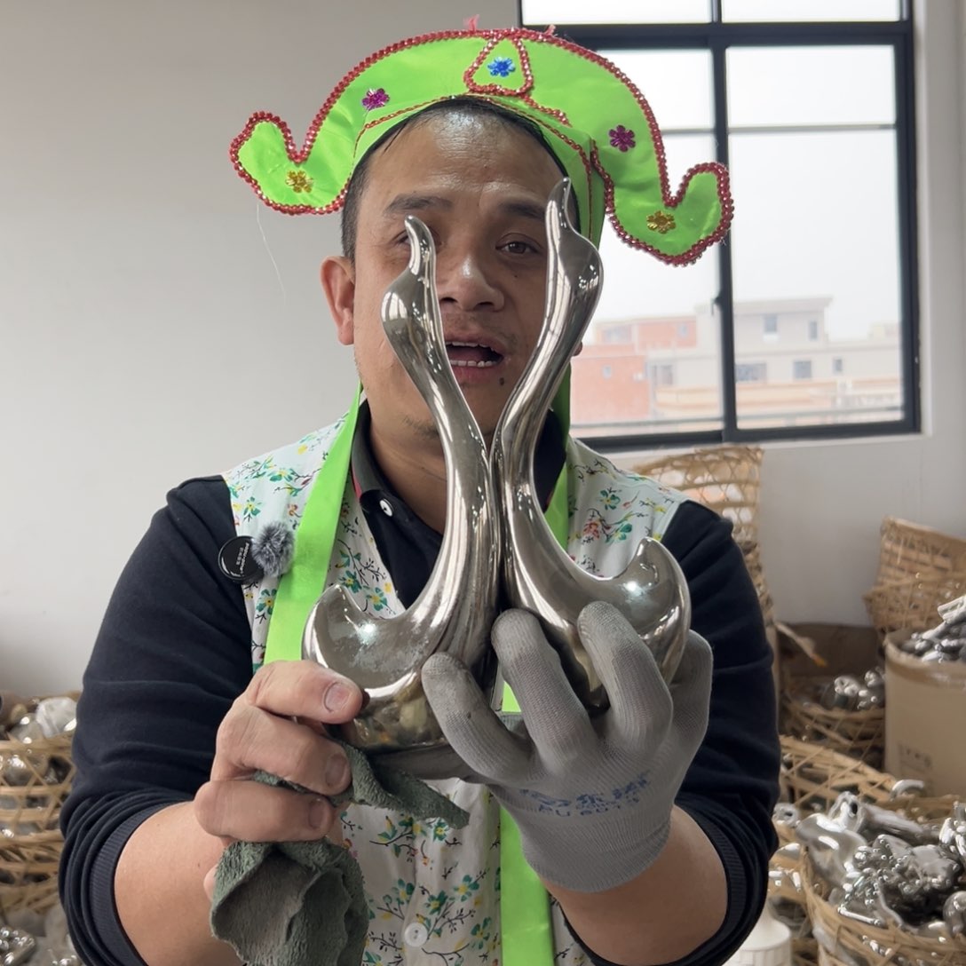 摆件11 号高中低温陶瓷瓶（部分微瑕）