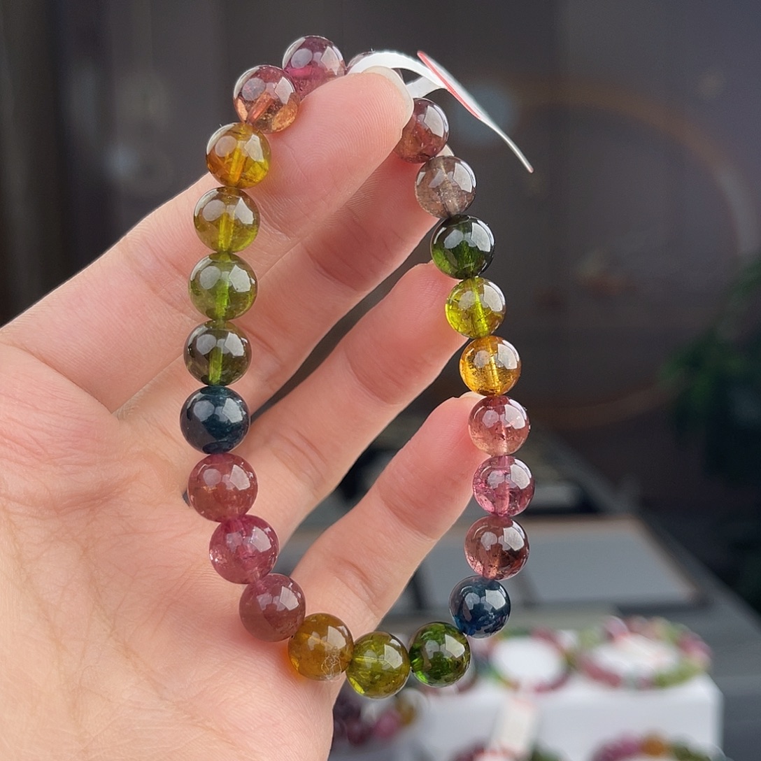 维***尼碧玺未镶嵌碧玺 8mm