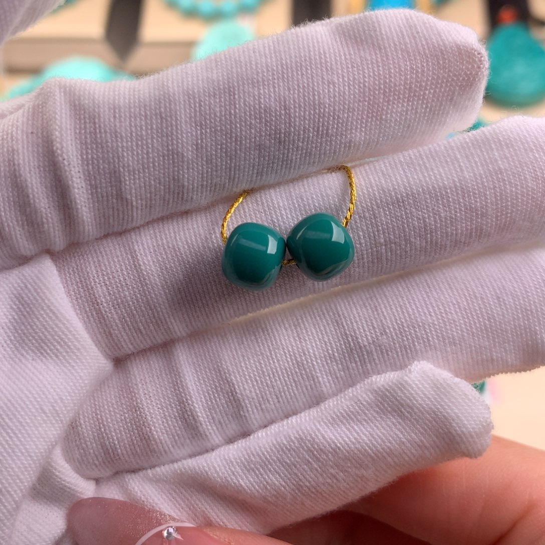 未镶嵌绿松石珠宝奇石