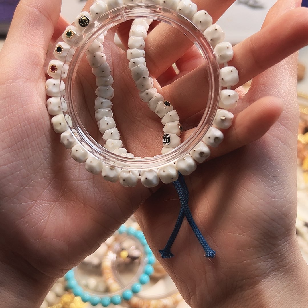 小****龙脊菩提吊坠手串