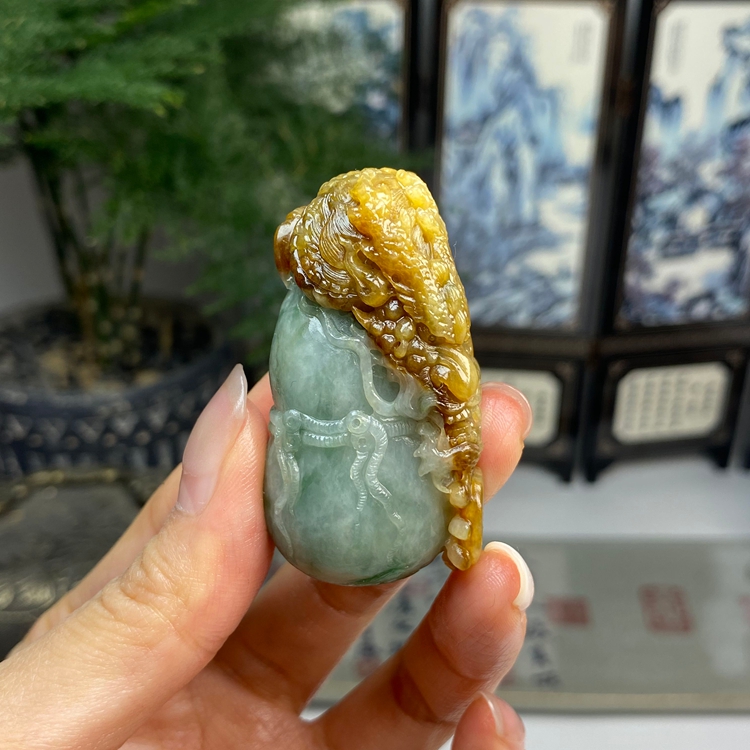 毛货 俏色黄翡飘绿生肖龙葫芦挂件  天然翡翠A货 