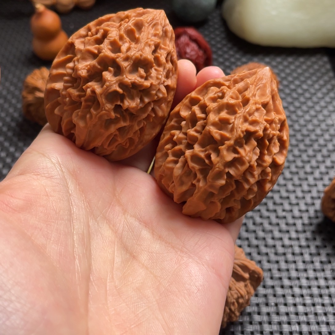 文玩核桃吊坠招财鼠43+