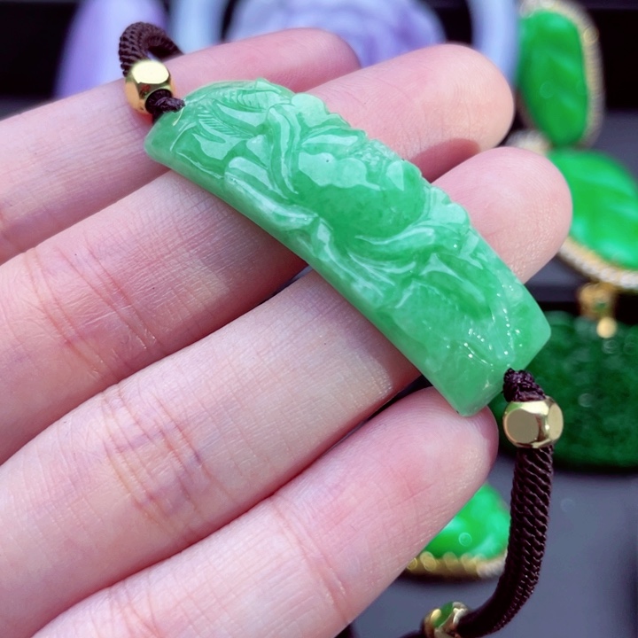 翡翠未镶嵌手绳手绳