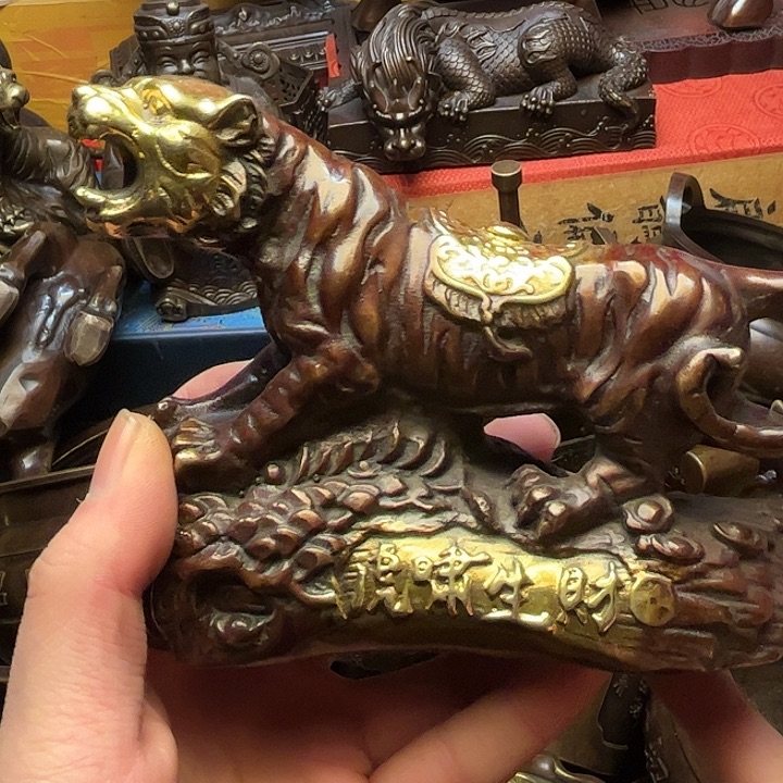 精美铜器摆件下单