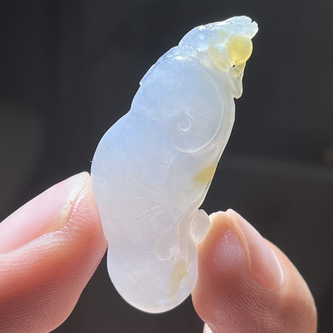 天然缅甸A货翡翠冰胶透如意毛货买断需抛光