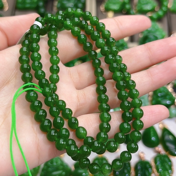 和田玉（碧玉）颈饰未镶嵌卡六阳绿108