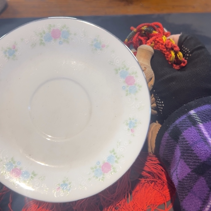 櫻***桃瓷片拾六家的瓷器瓷器