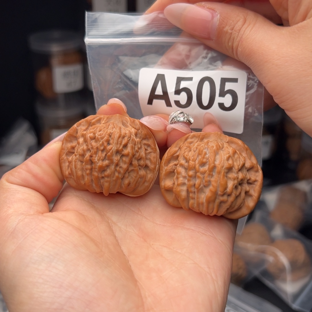 文玩核桃吊坠四座楼44全品