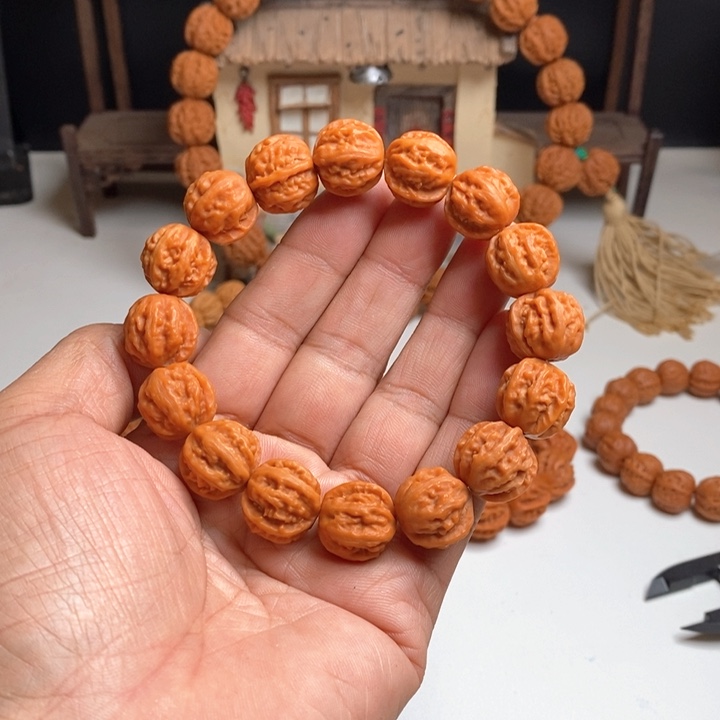 吊坠文玩核桃绕**背小核桃1