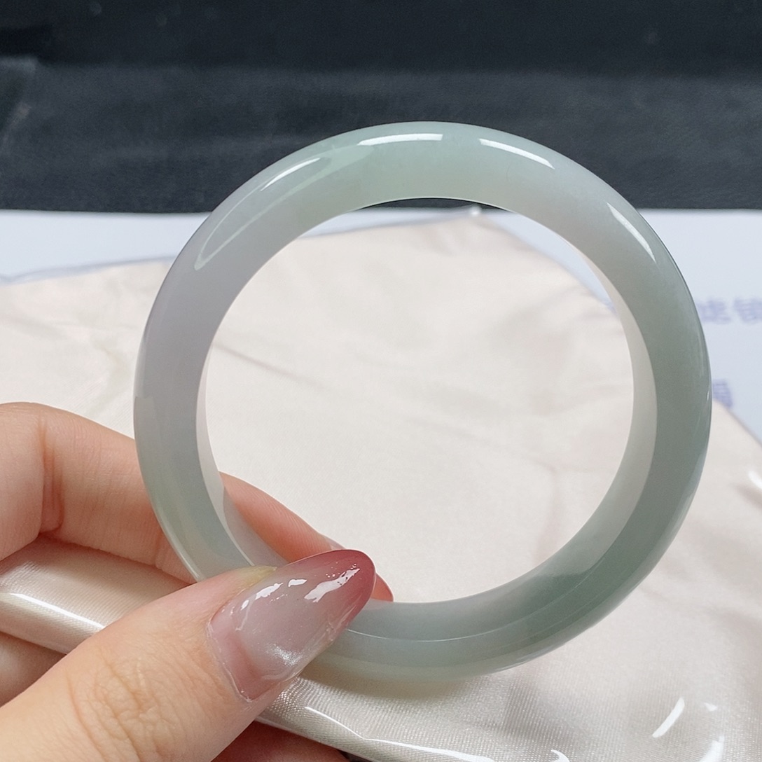 【闪购商品】翡翠手镯未镶嵌373号