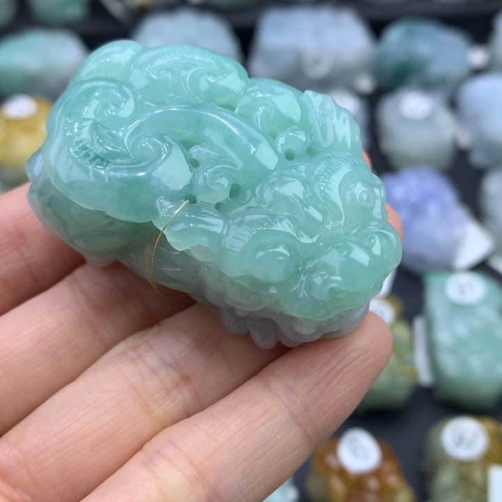 翡翠未镶嵌颈饰天然缅甸A货翡翠貔貅吊坠