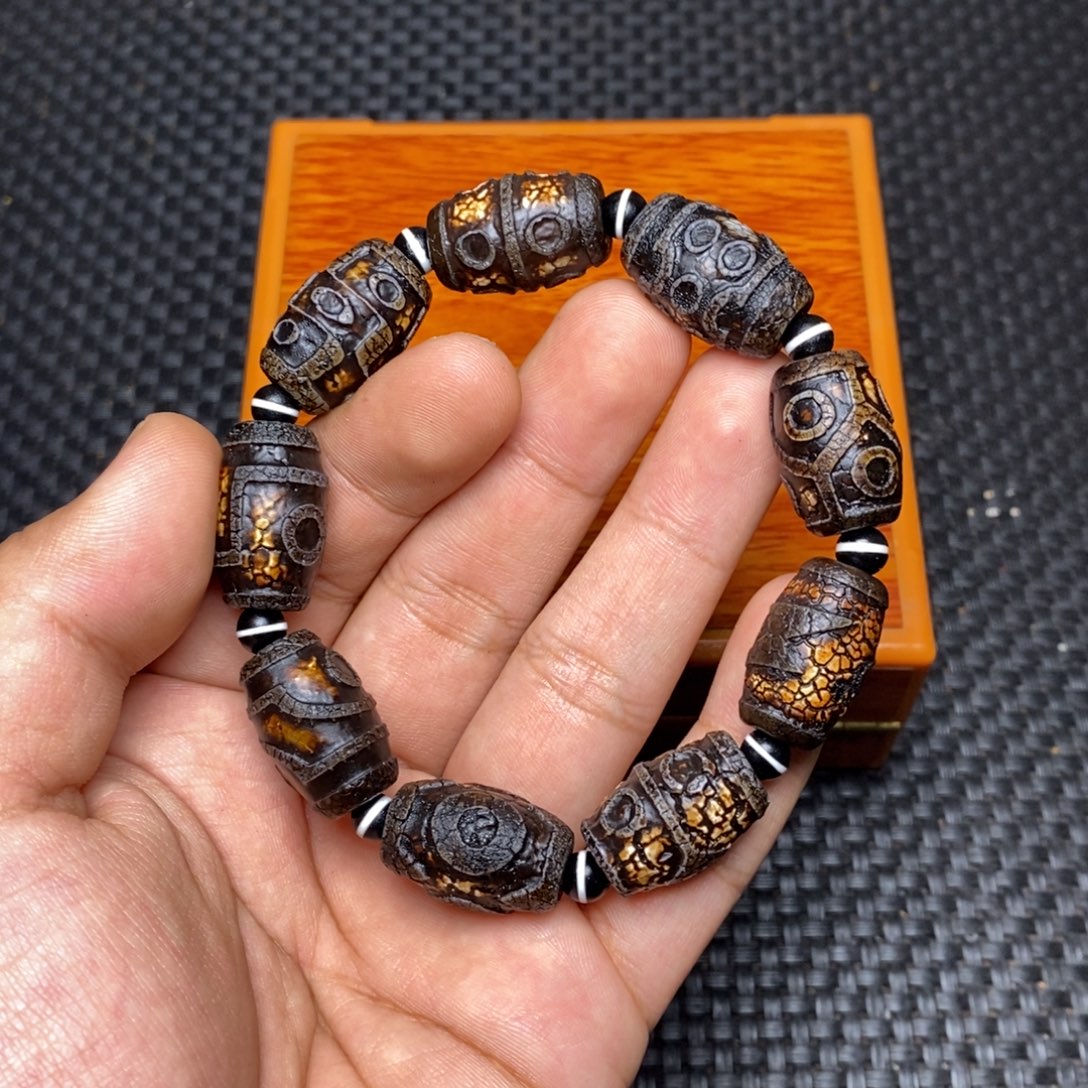 用***6玛瑙/玉髓未镶嵌手链