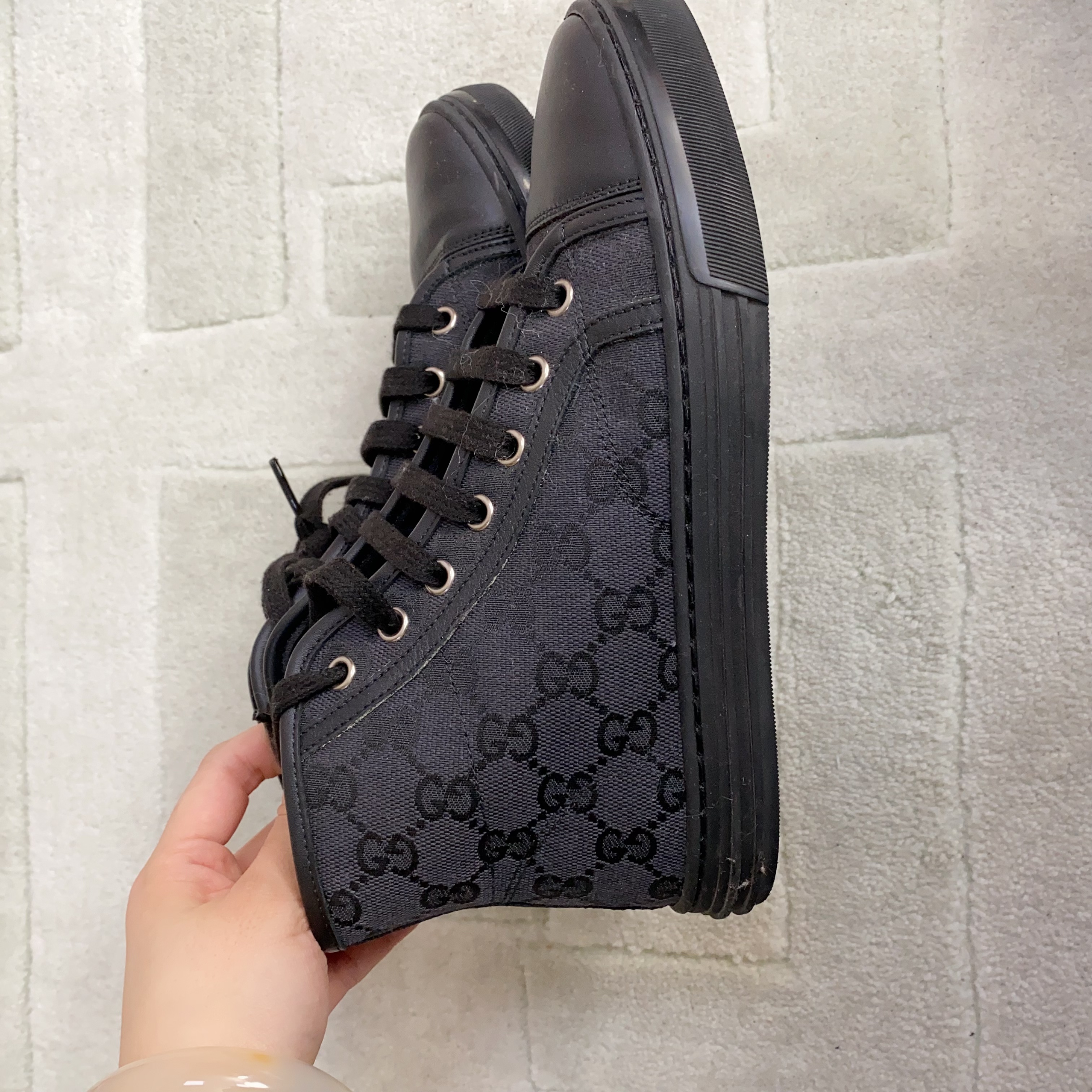 95新 GUCCI/古驰 麦殿/牛皮拼帆布运动鞋35码黑色/221021WB9A02