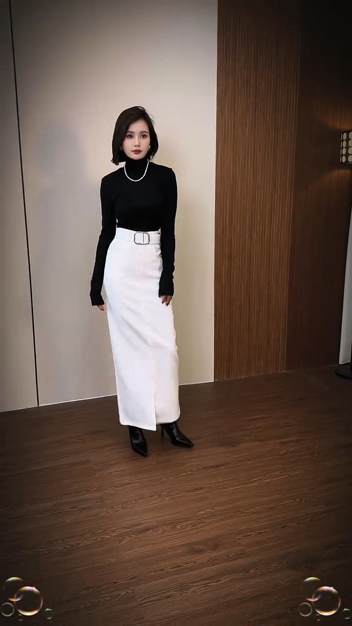 法式轻奢轻职风包臀半身裙女显瘦士百搭气质口袋高腰