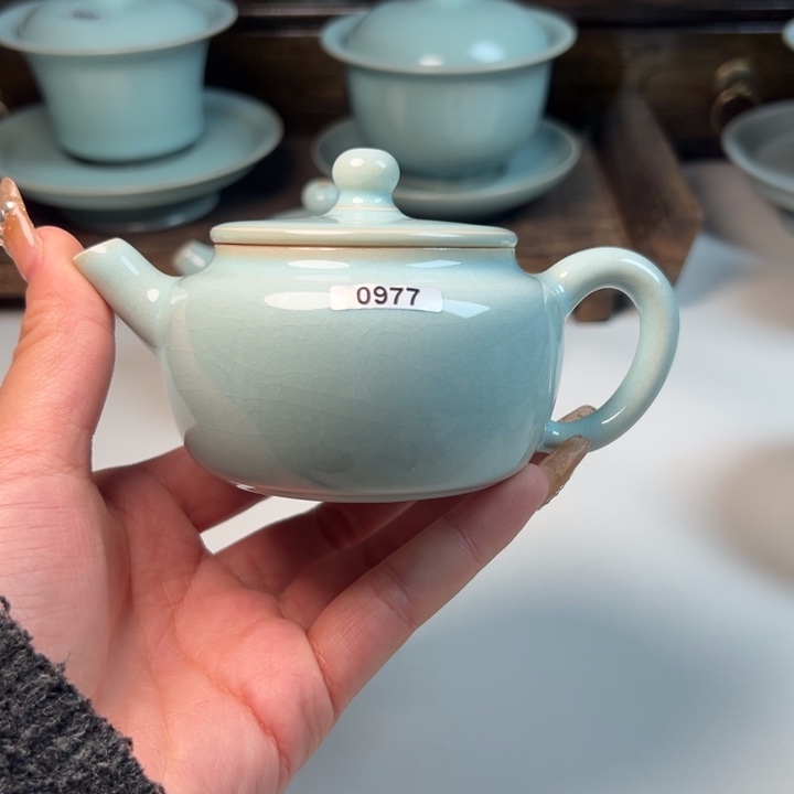 瓷片不**风微瑕哈哈哈哈哈哈哈哈哈哈