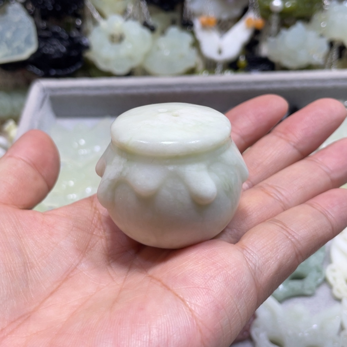 【闪购商品】岫玉颈饰未镶嵌72手把