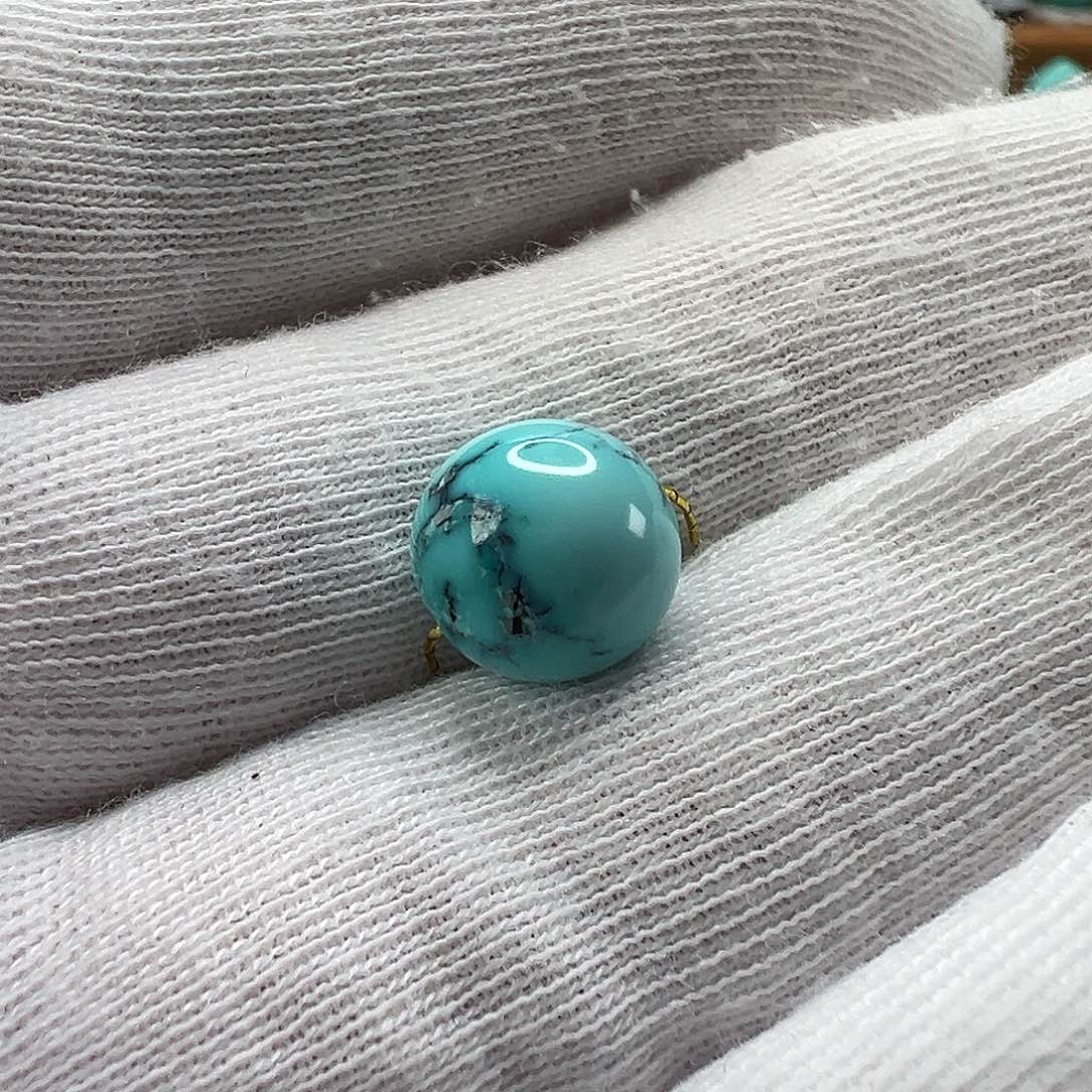 绿松石配饰未镶嵌?*