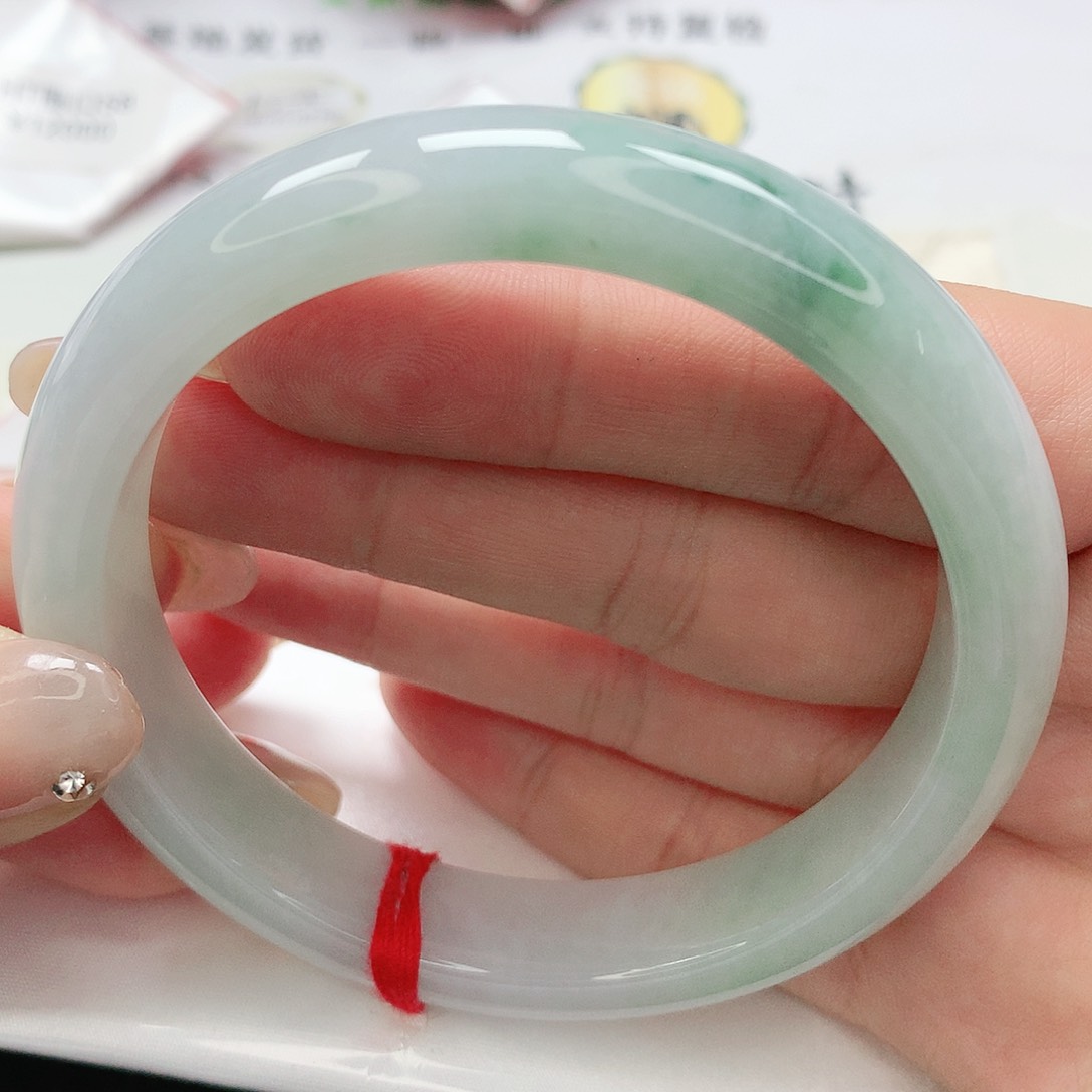 【闪购商品】翡翠手镯未镶嵌缅甸天然A货翡翠