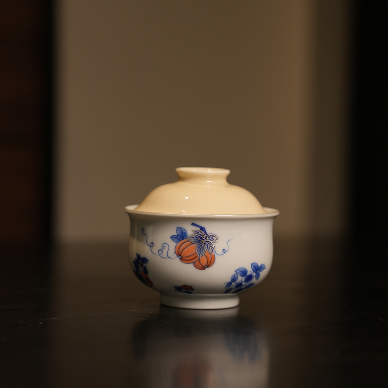 念物硕果累累盖碗一个