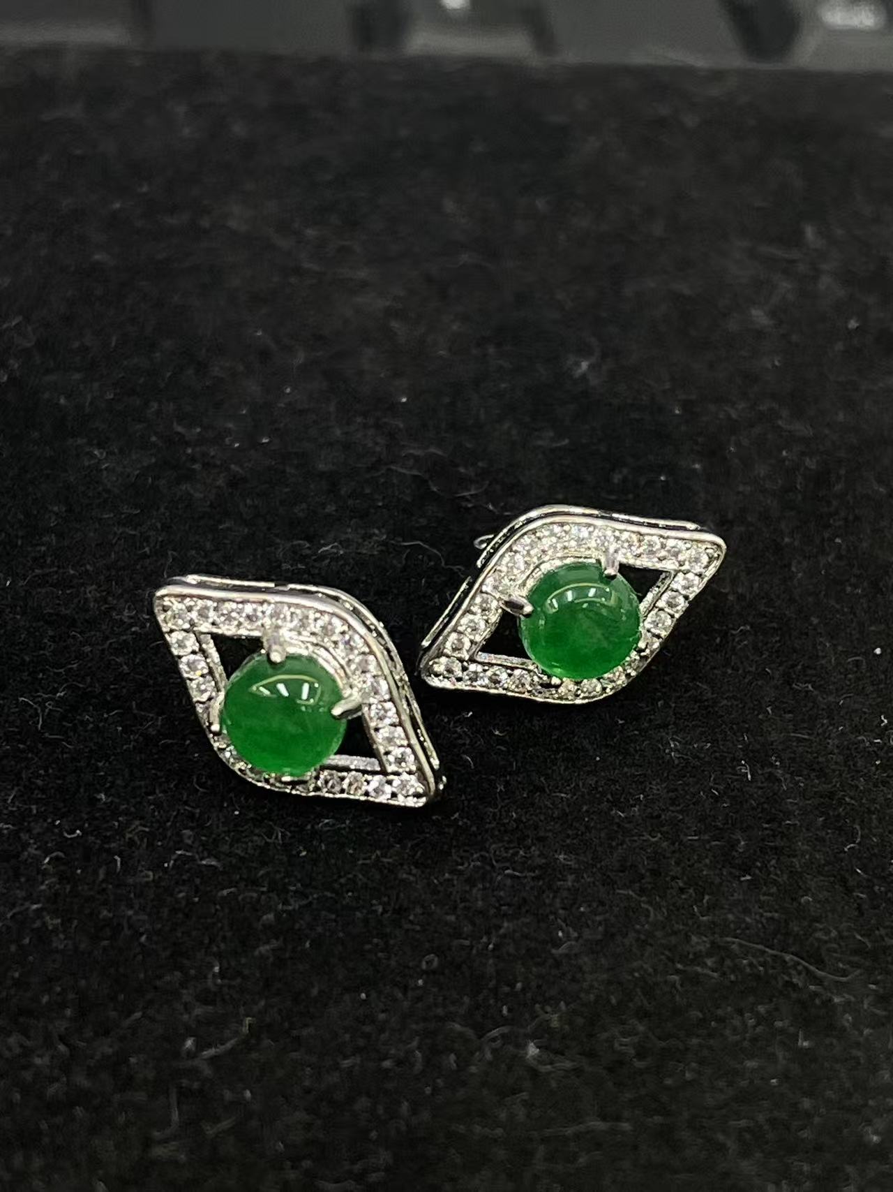 翡翠蛋面耳钉（多样性一件发货）