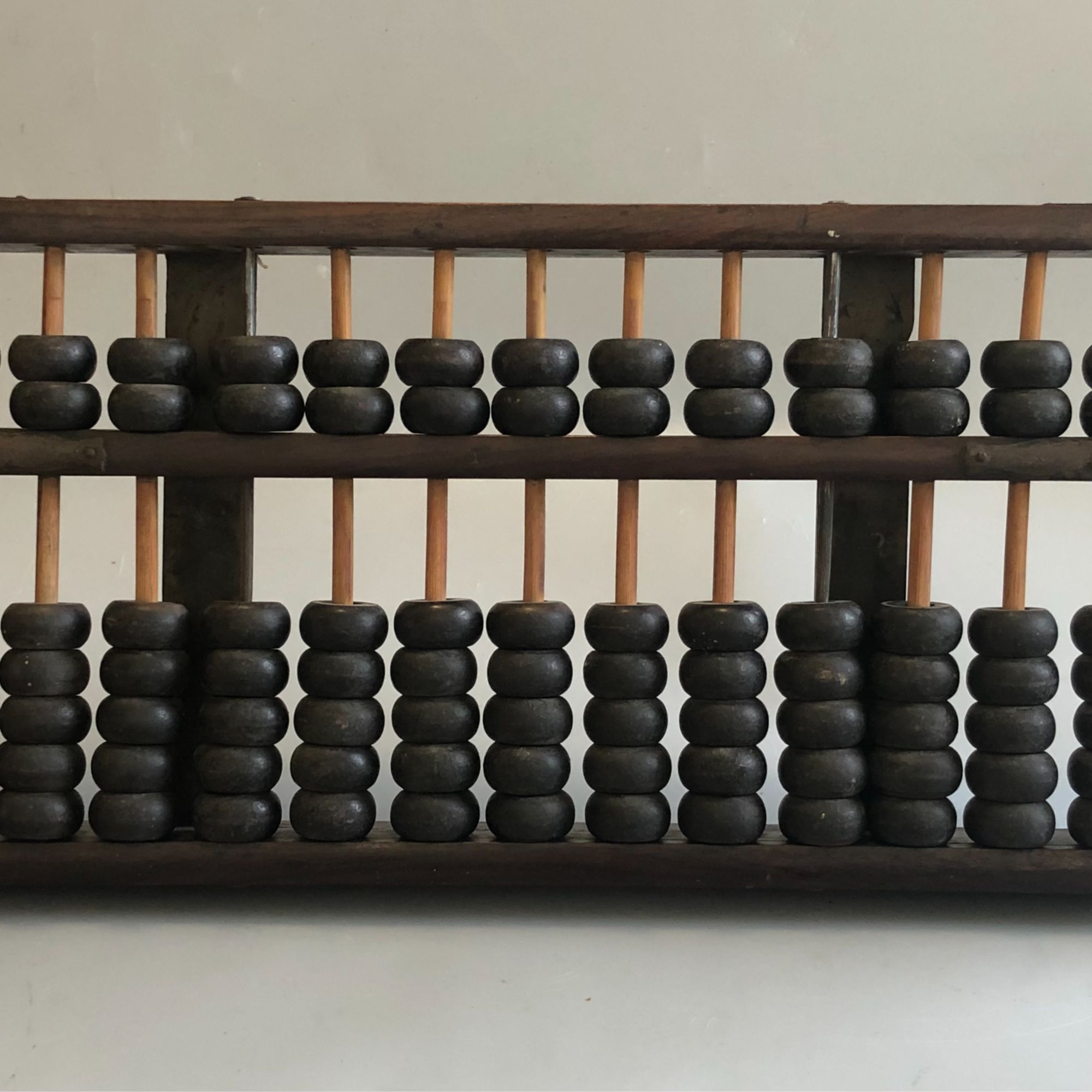全品红木算盘特别厚重