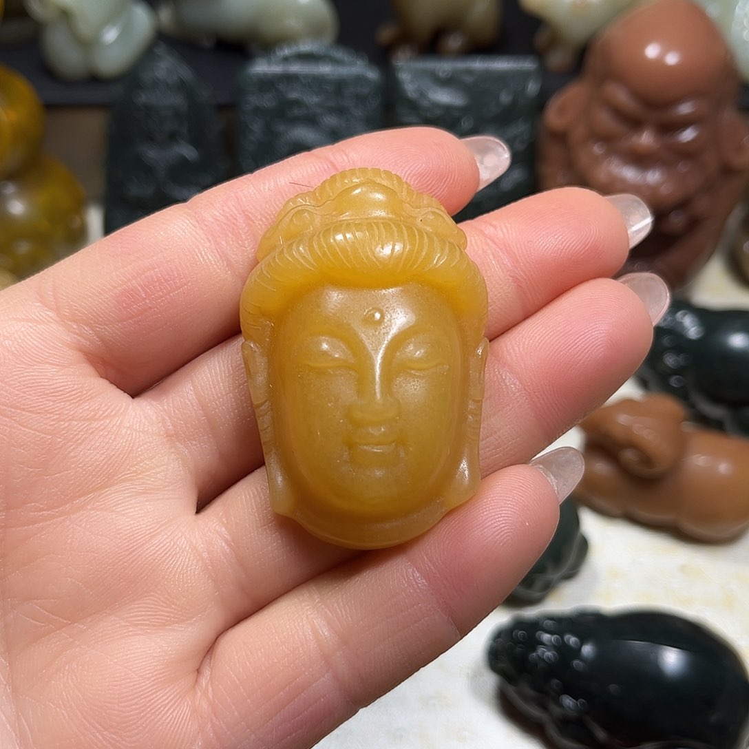 白玉菩提吊坠白玉菩提吊坠