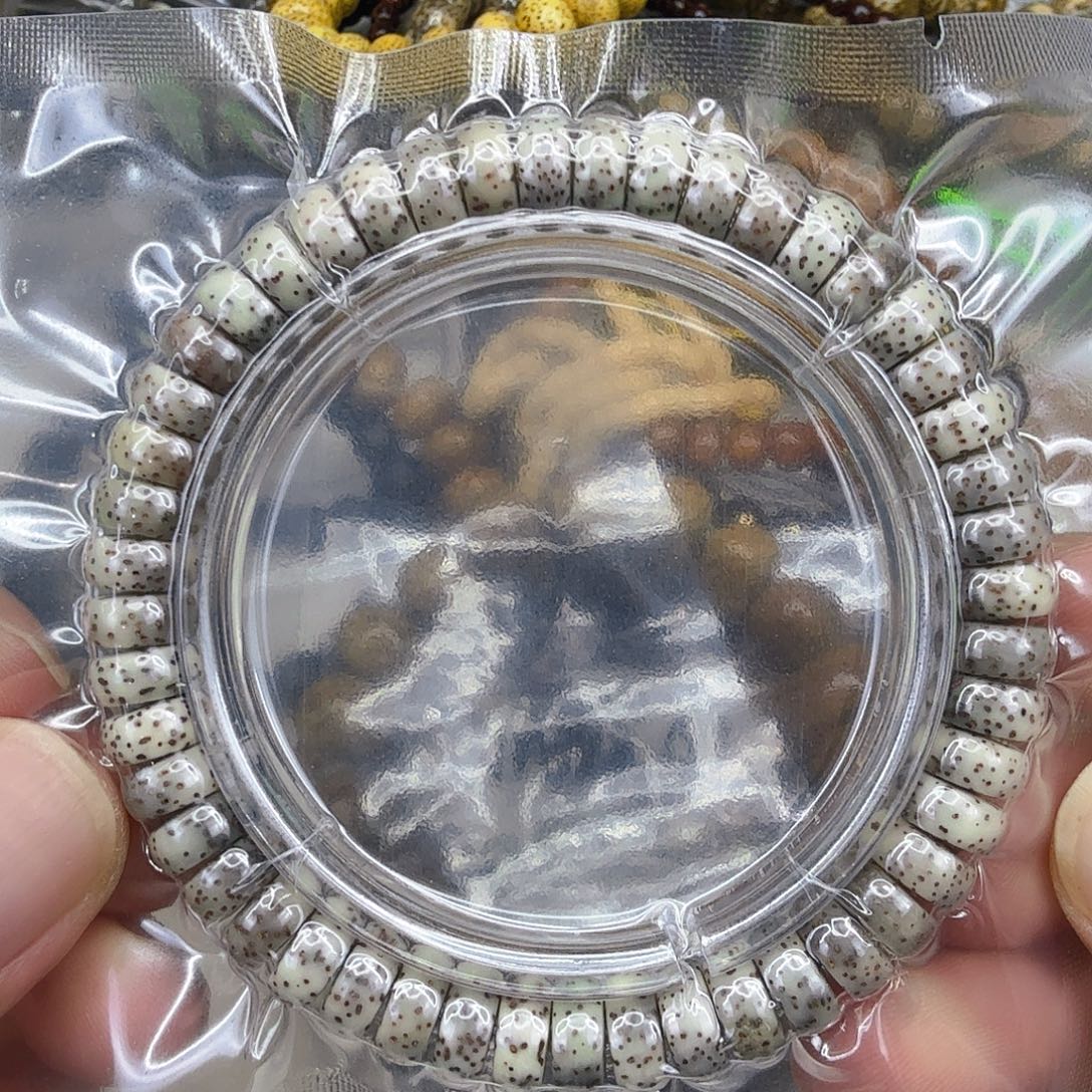 星月菩提手串55传说卡姿兰大眼睛星月菩提单圈9×4片