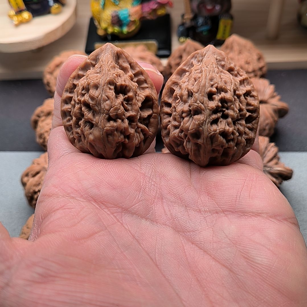 文玩核桃吊坠不打药玄武狮子头38尺