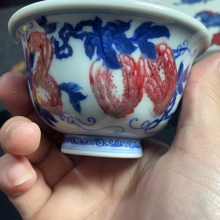 梦***乡青花釉里红主人杯