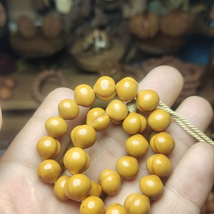 吊坠猴头核桃屁桃